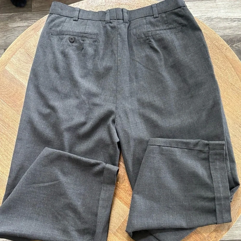 Banana Republic Martin Fit  Women's Dress Pants. Size 32